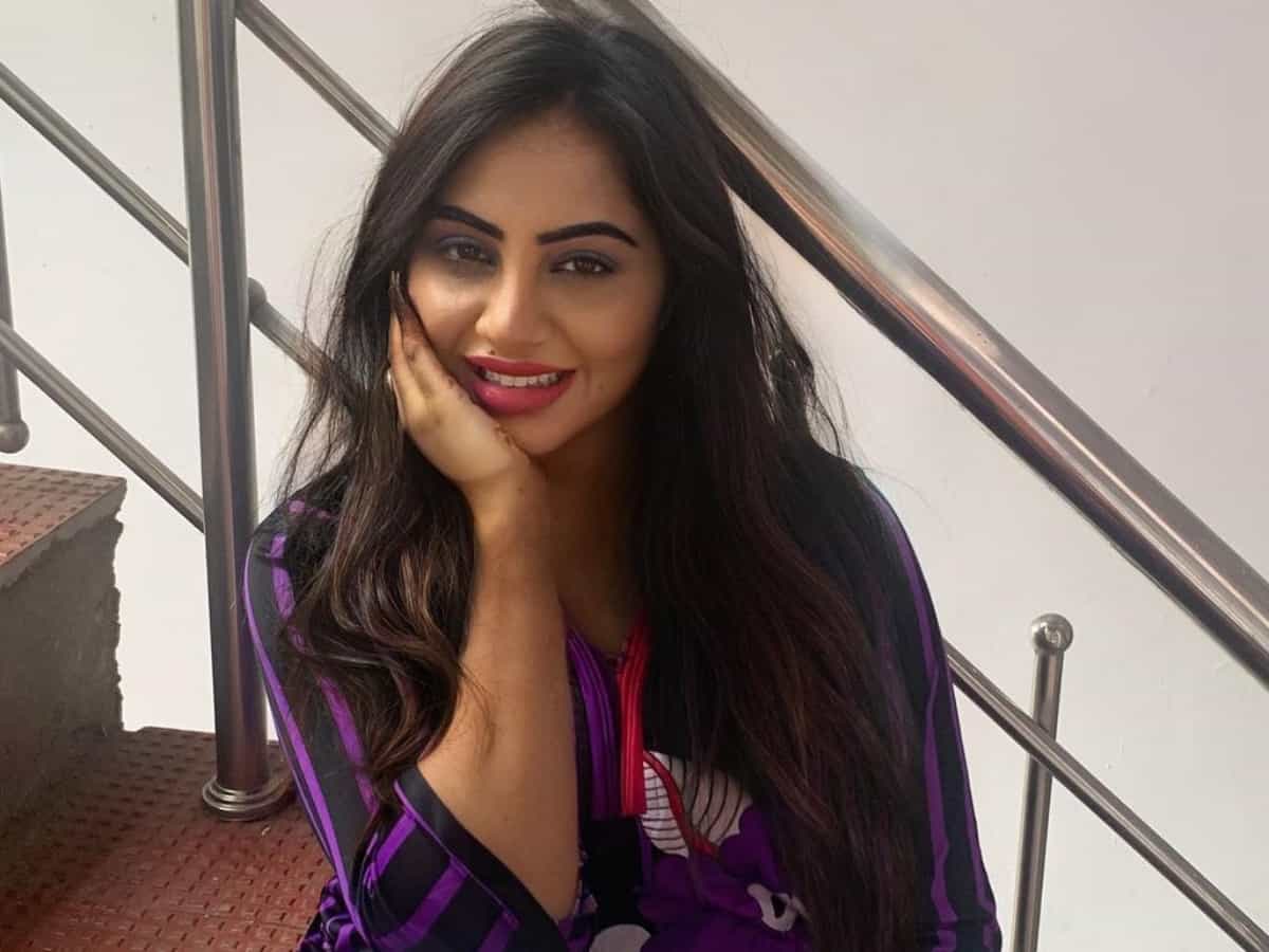 Arshi Khan: Funny to see how low people go to participate in 'Bigg Boss'