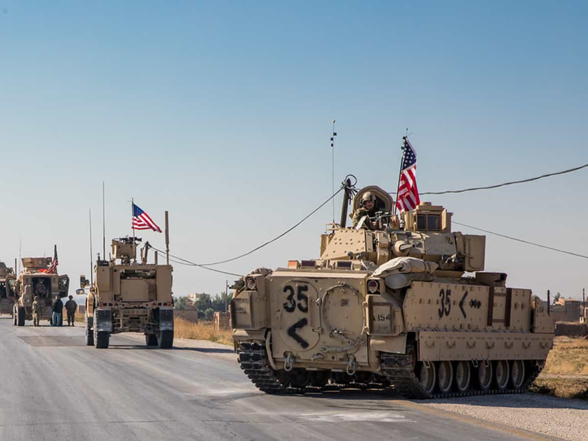 US troops in Syria attacked after airstrikes on militias