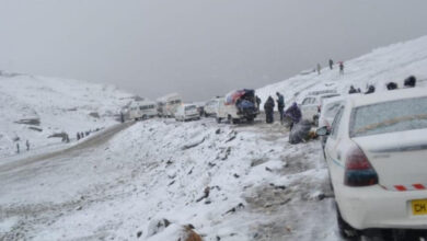 Srinagar-Leh highway blocked in J&K's Ganderbal