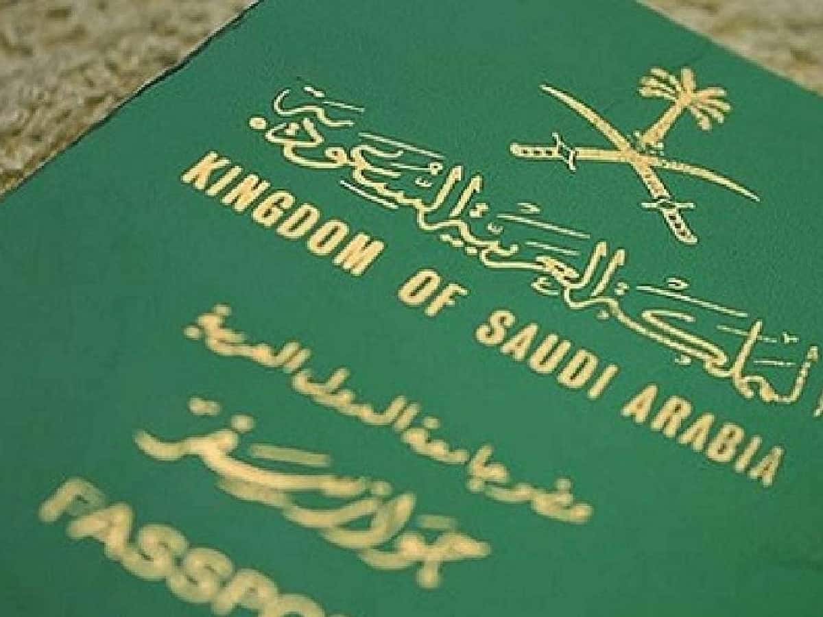 Saudi extends visas for residents stuck abroad till August 31