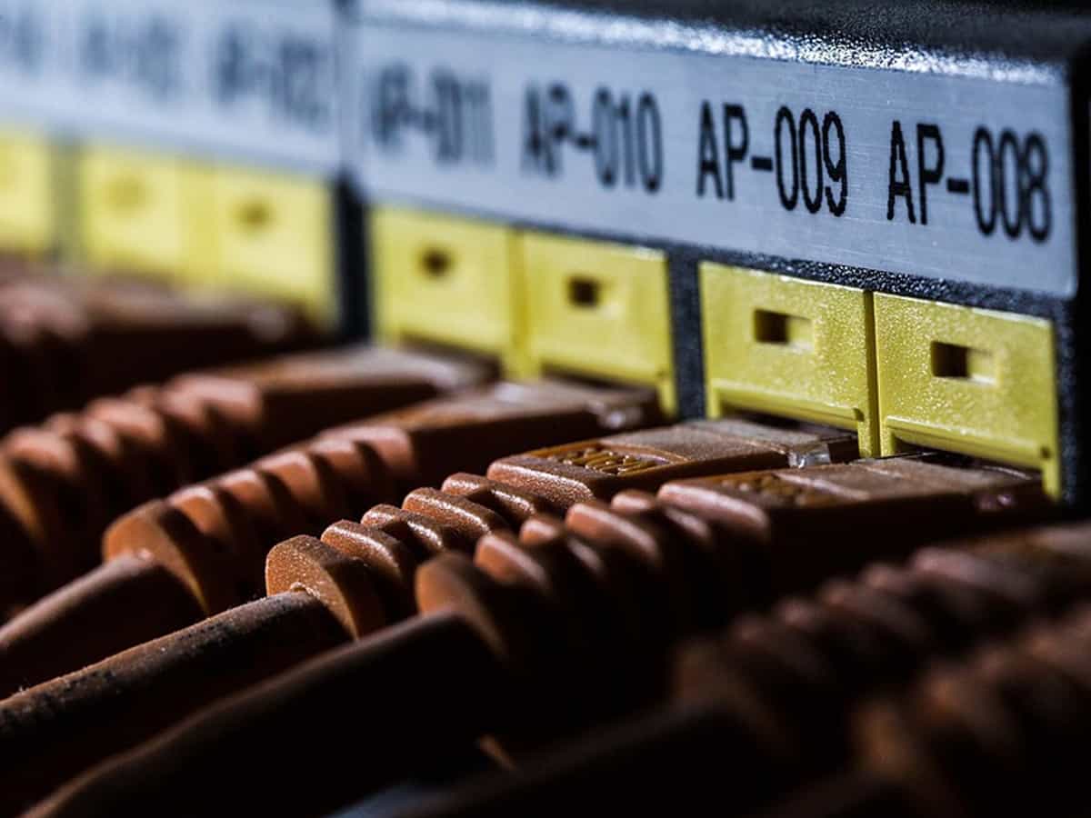 Japan transfers 319 TB/s, setting Internet speed record