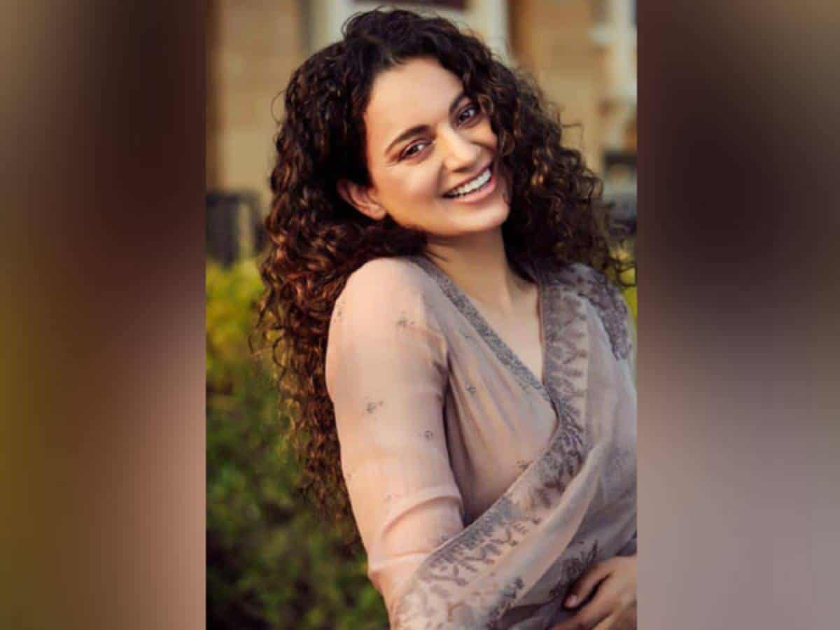 Kangana enjoys 'popcorn days' with 'Dhaakad' team as she watches 'Black Widow'