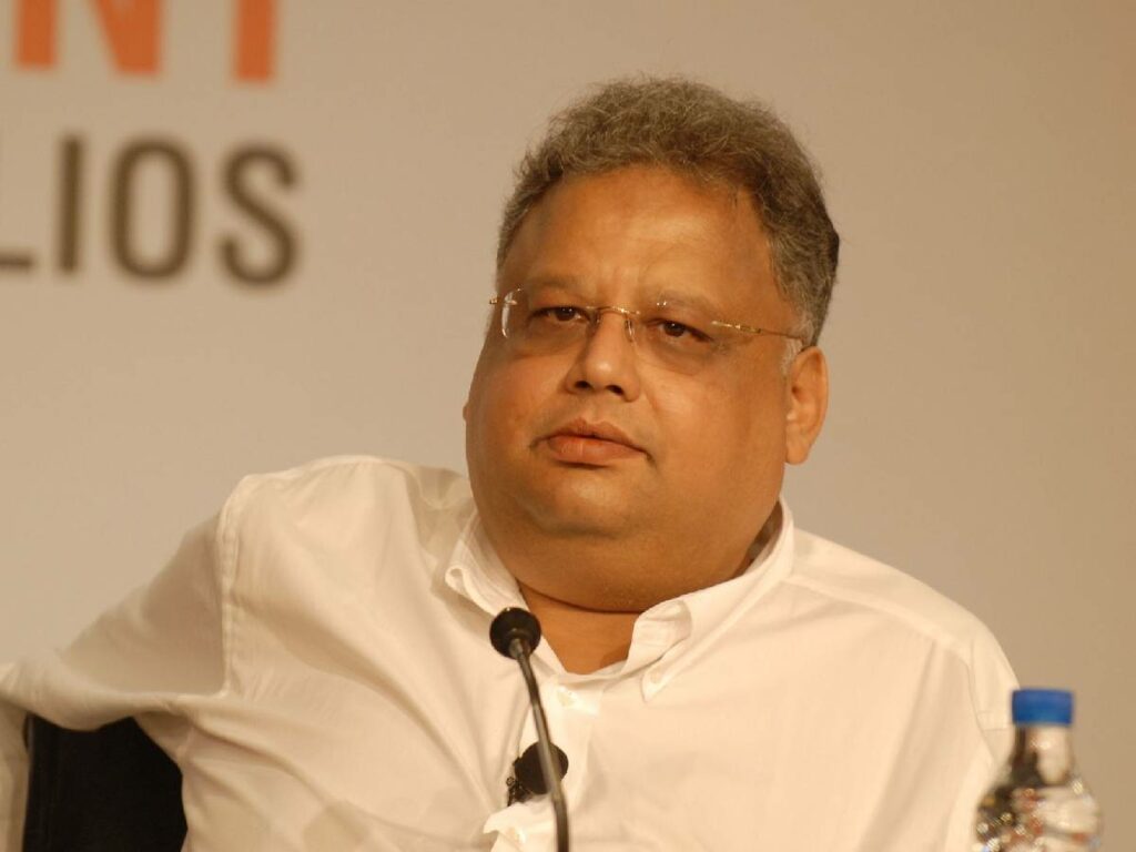 Rakesh Jhunjhunwala to invest $35 million on low-cost airline in India