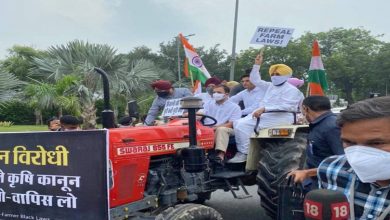 Rahul Gandhi drives tractor to Parliament, says ' brought farmers' message'