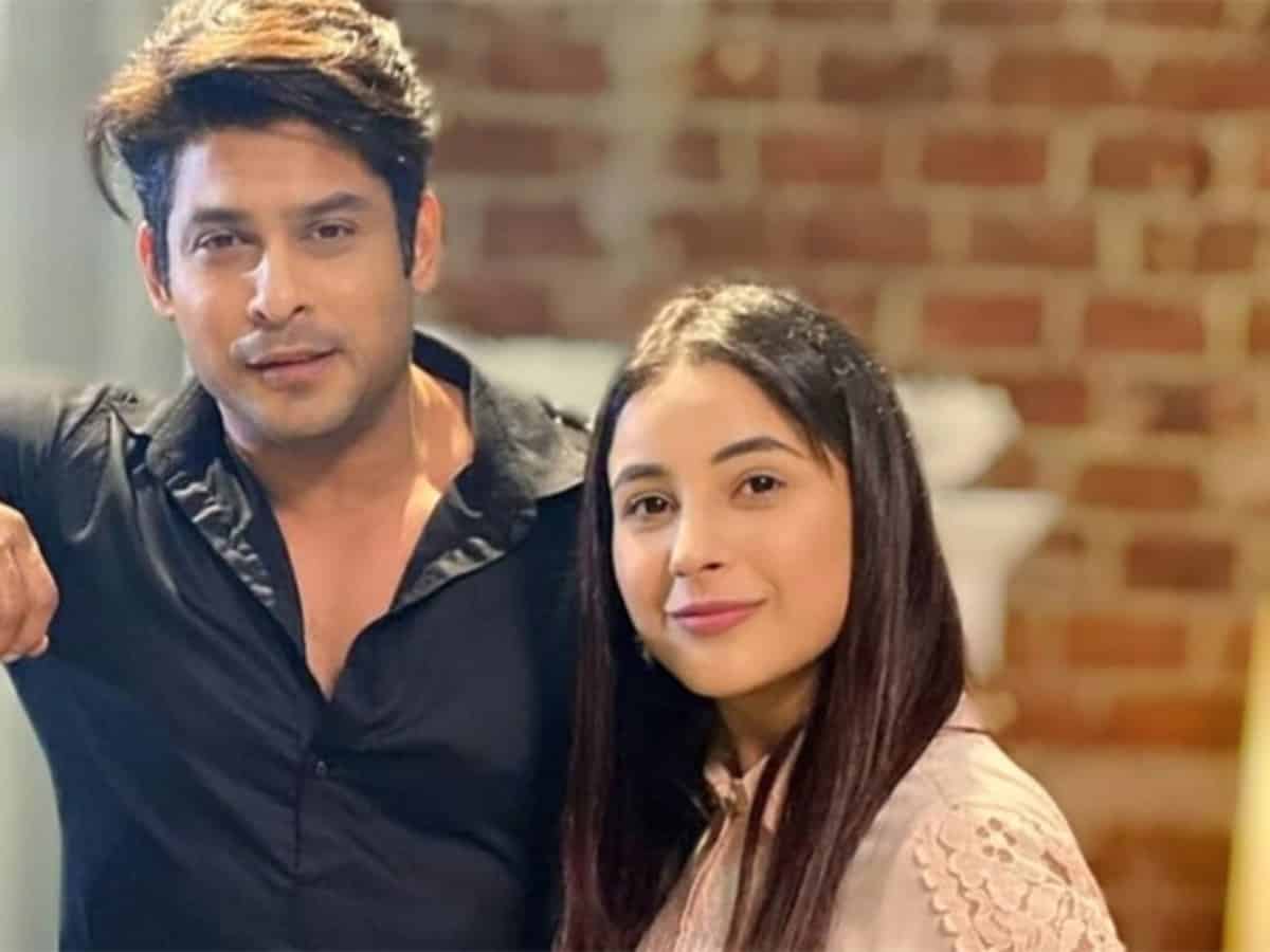Siddharth Shukla, Shehnaaz Gill set to enter 'Bigg Boss OTT' on weekend