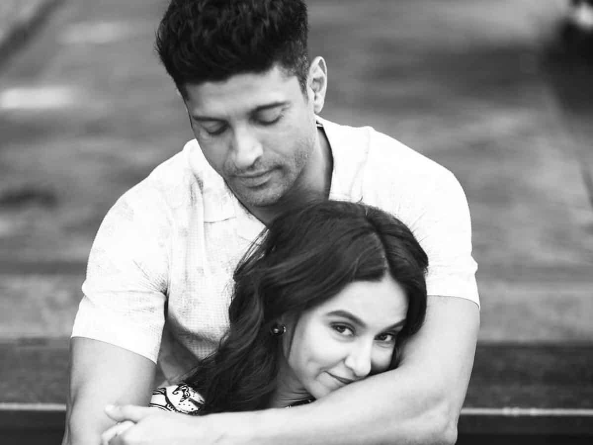 How Farhan wished his lady love Shibani on her birthday