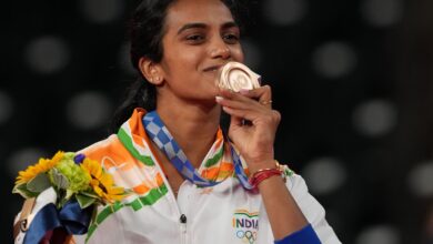 Sindhu extends heartwarming gesture, her opponent Tai Tzu Ying cherishes the moment