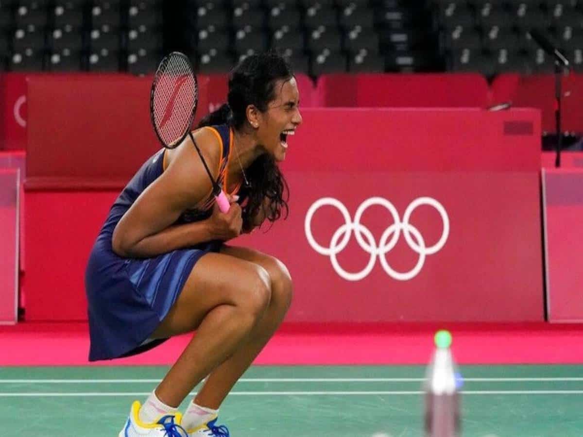 Andhra announces Rs 30L cash reward to Sindhu