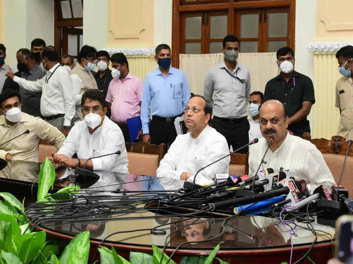 29 cabinet ministers to take oath in Karnataka today