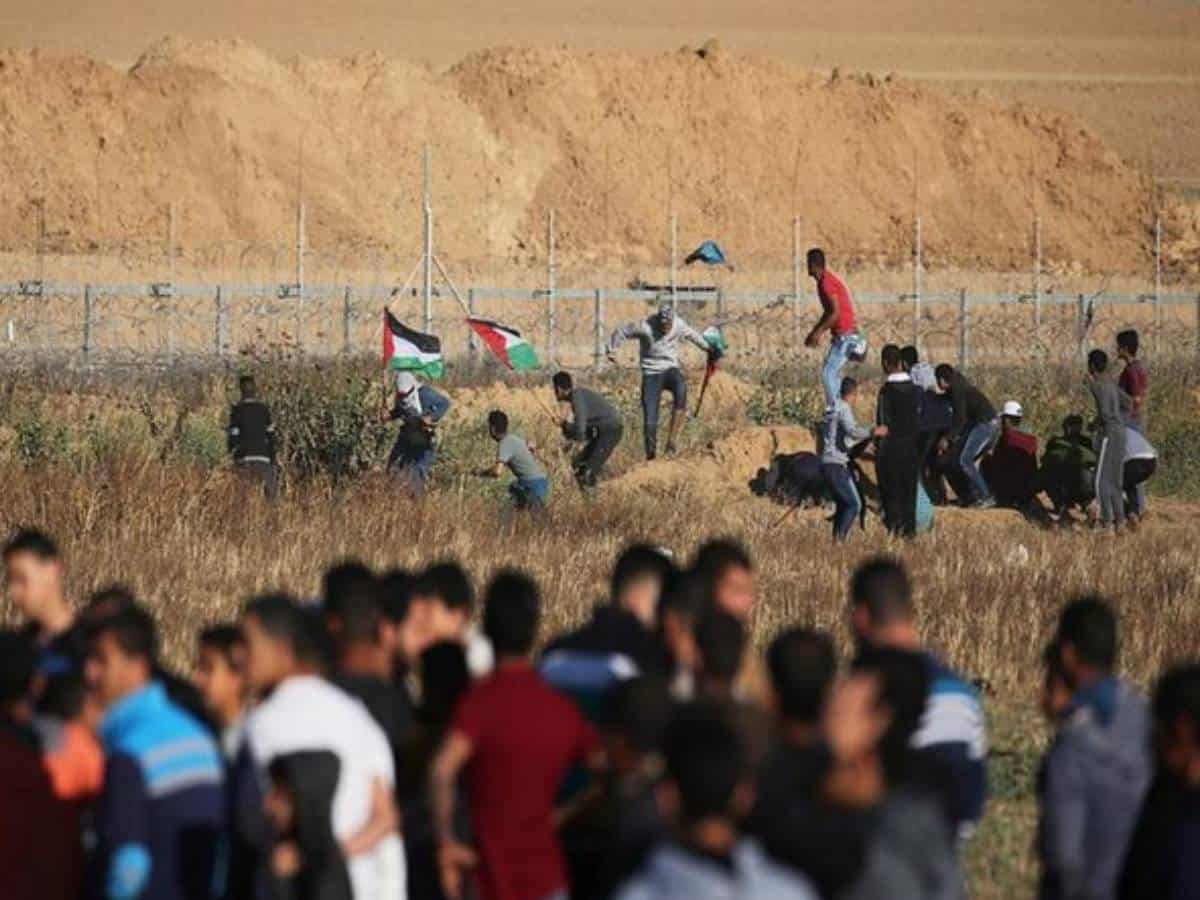Dozens injured in clashes with Israeli soldiers in eastern Gaza: Medics