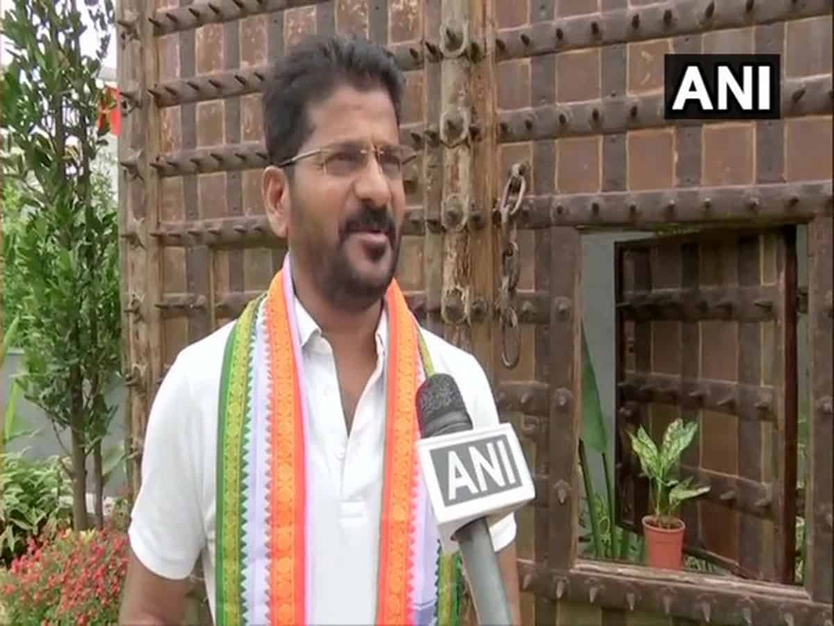 Telangana: Revanth Reddy slams KCR amid speculations of tie-up with Prashanth Kishor