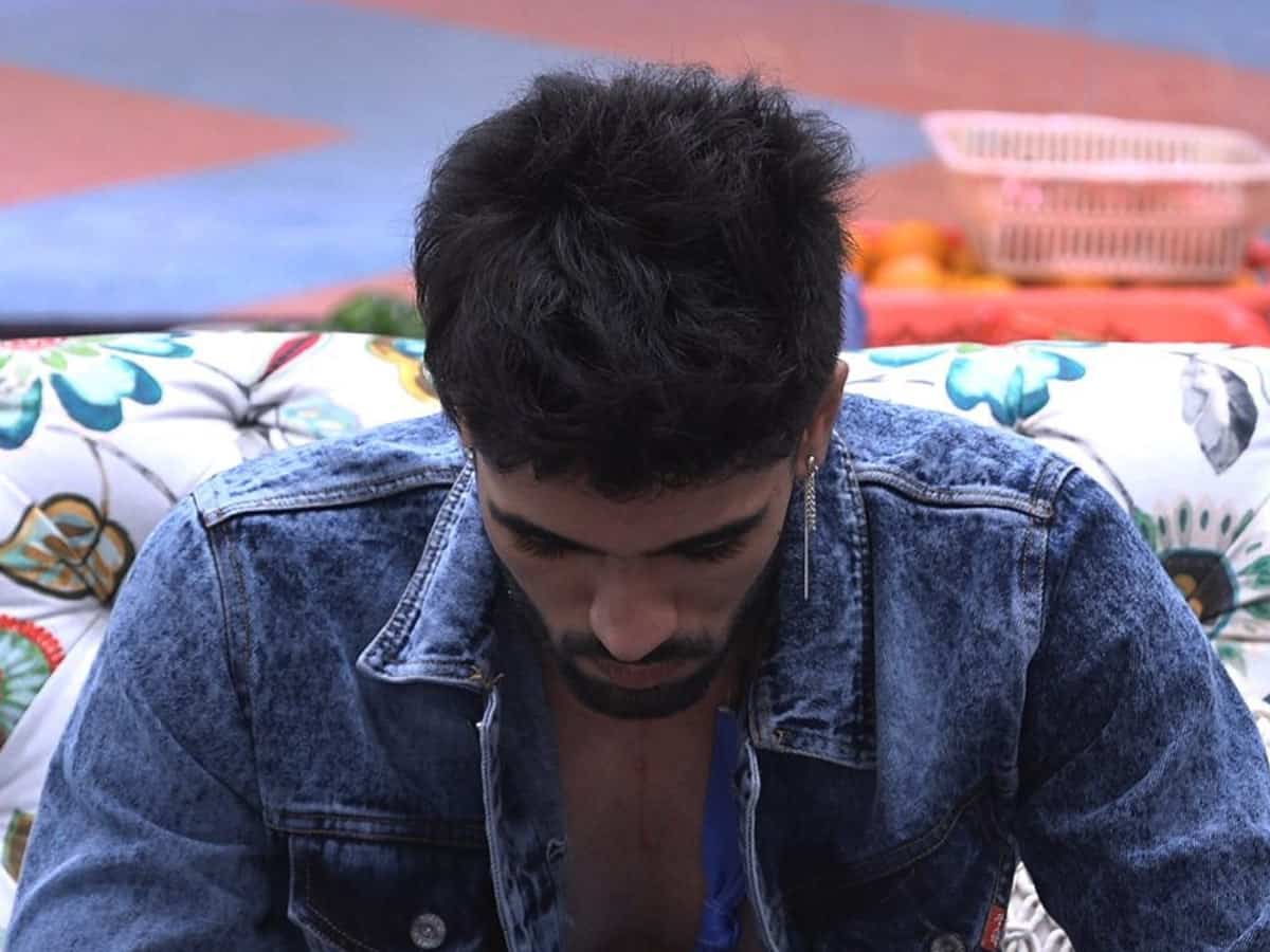 Zeeshan Khan told to leave 'Bigg Boss OTT' house after fight