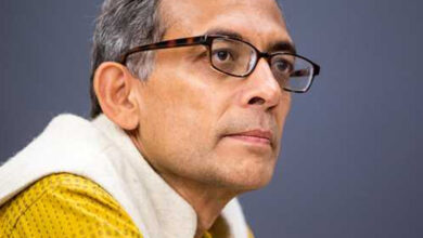Nobel laureate Abhijit Banerjee criticises Centre over fiscal policy