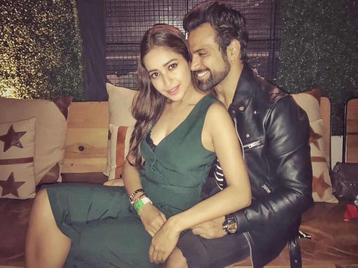 Rithvik Dhanjani opens up on show about break-up with Asha Negi