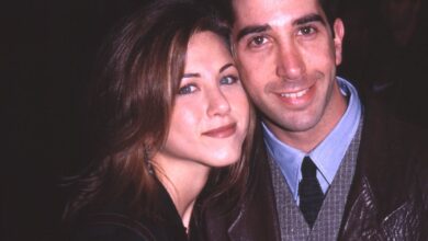 'Friends' stars Jennifer Aniston, David Schwimmer rumoured to be dating