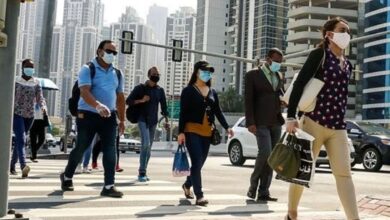 UAE: Dh 3,000 for not wearing a mask, when mask can be removed?