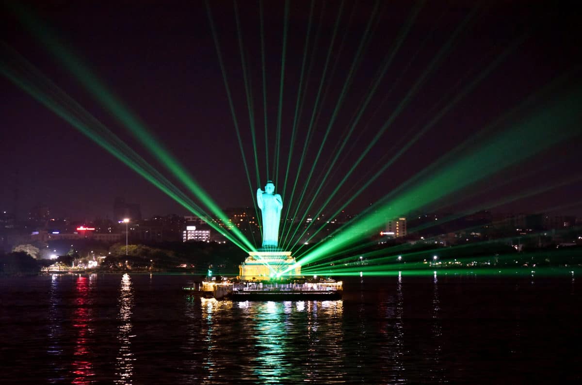 Hyderabad: Light and sound show at Hussain Sagar to be inaugurated today