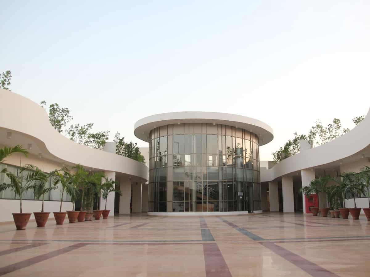 Hyderabad: ED freezes Karvy shares held by its top honchos