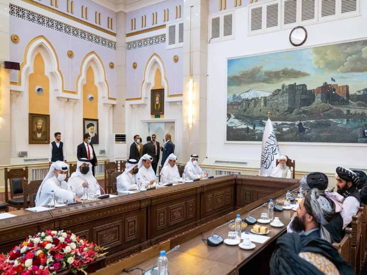 Qatar FM in Kabul, meets Taliban leadership