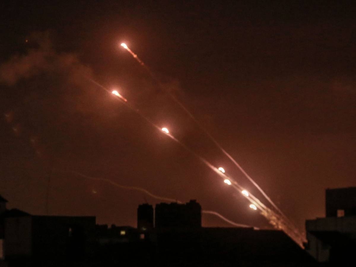 Gaza militants fire rocket at Israel: Military