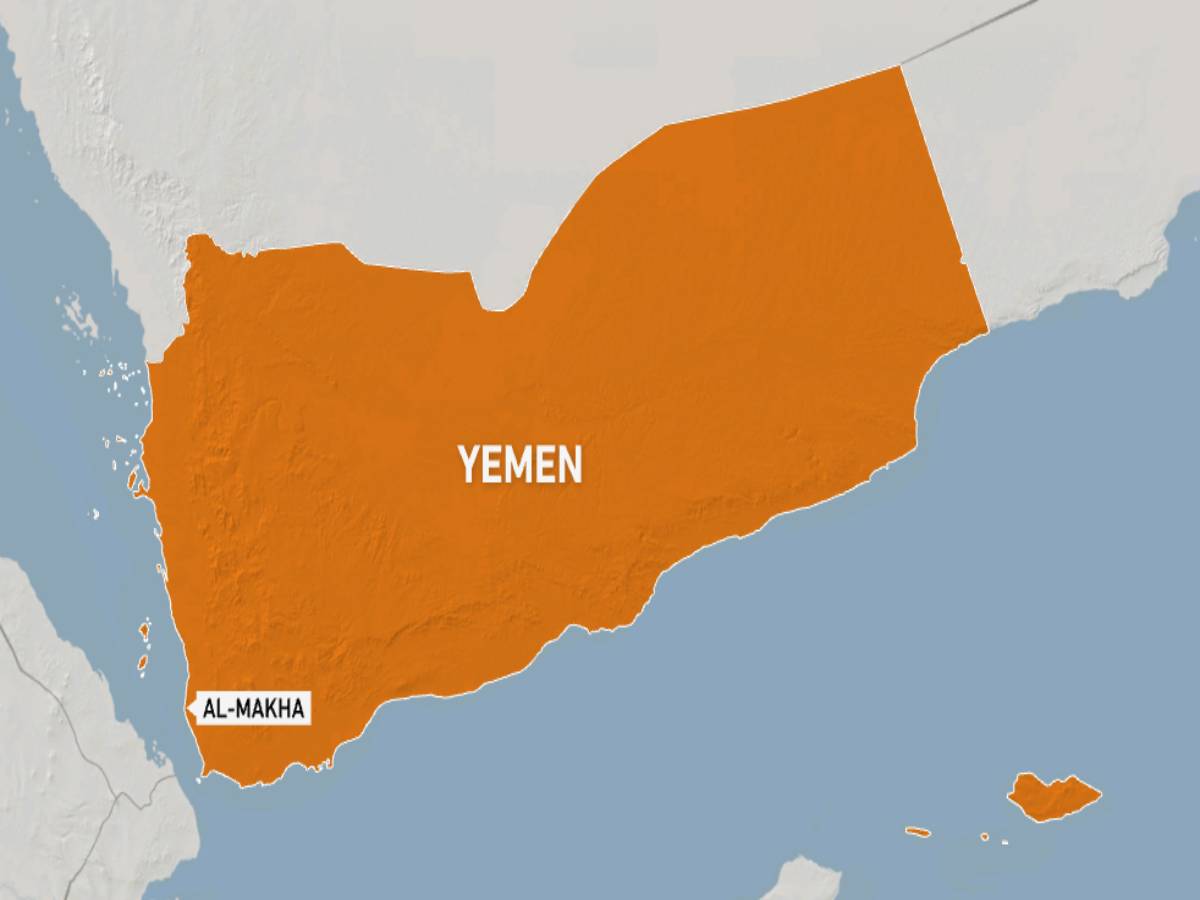 Houthis attack Yemen's Mocha port