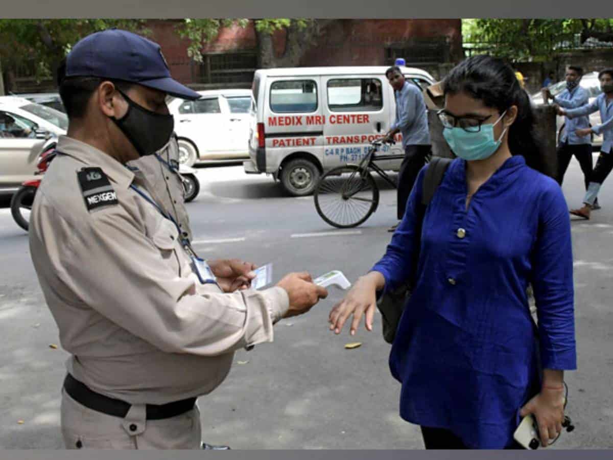 India reports 30,773 new COVID-19 cases, 309 deaths