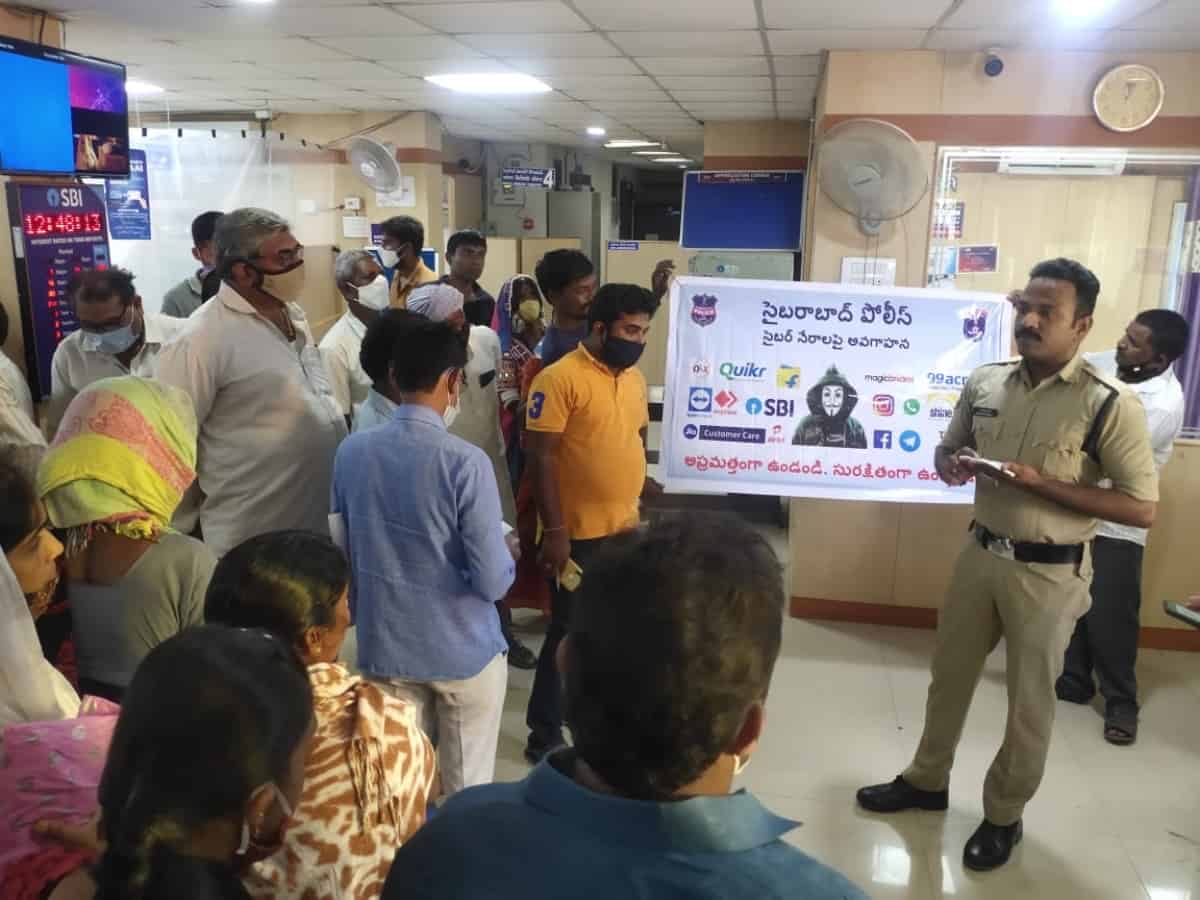 Cyberbabad Police conduct cybecrime awareness program