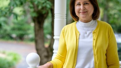 Hyderabad-born US senator, Ghazala Hashmi gets Sir Syed award