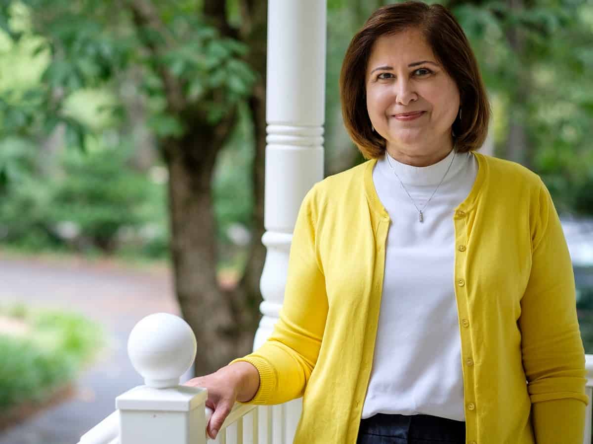 Hyderabad-born US senator, Ghazala Hashmi gets Sir Syed award
