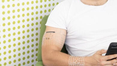 This 3D-printed wireless wearable can better track personal health