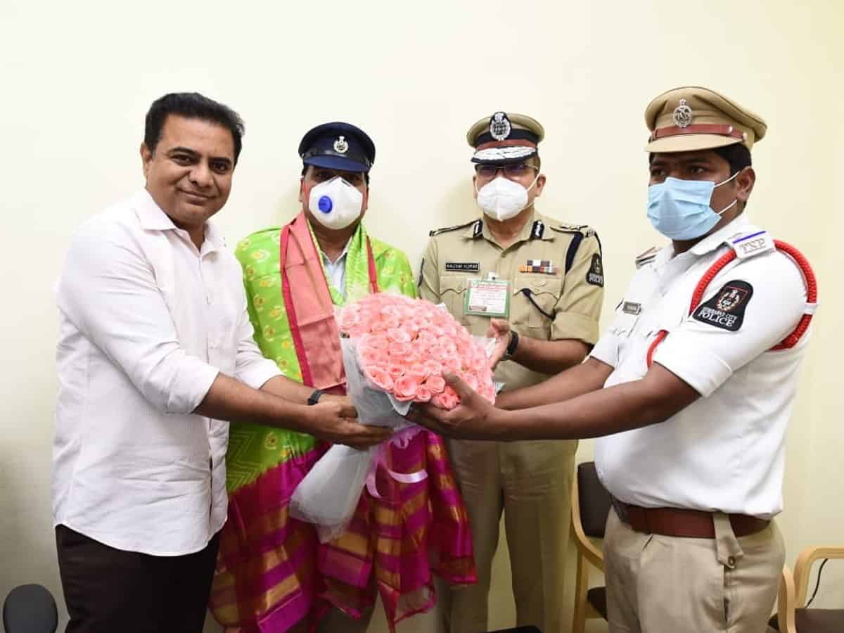 KTR commends traffic policemen who issued challan on his vehicle