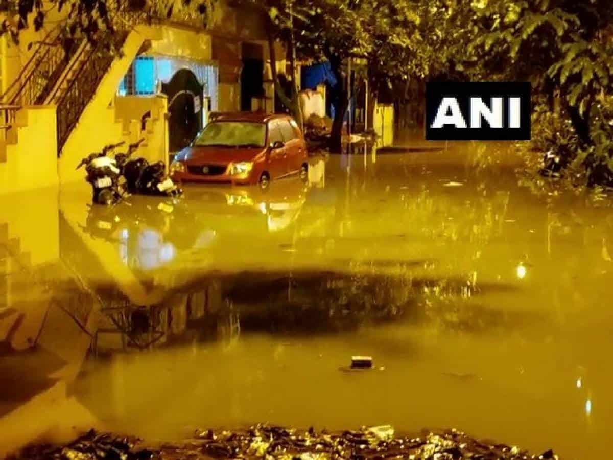 Bengaluru's Madiwala lake overflow due to heavy rainfall