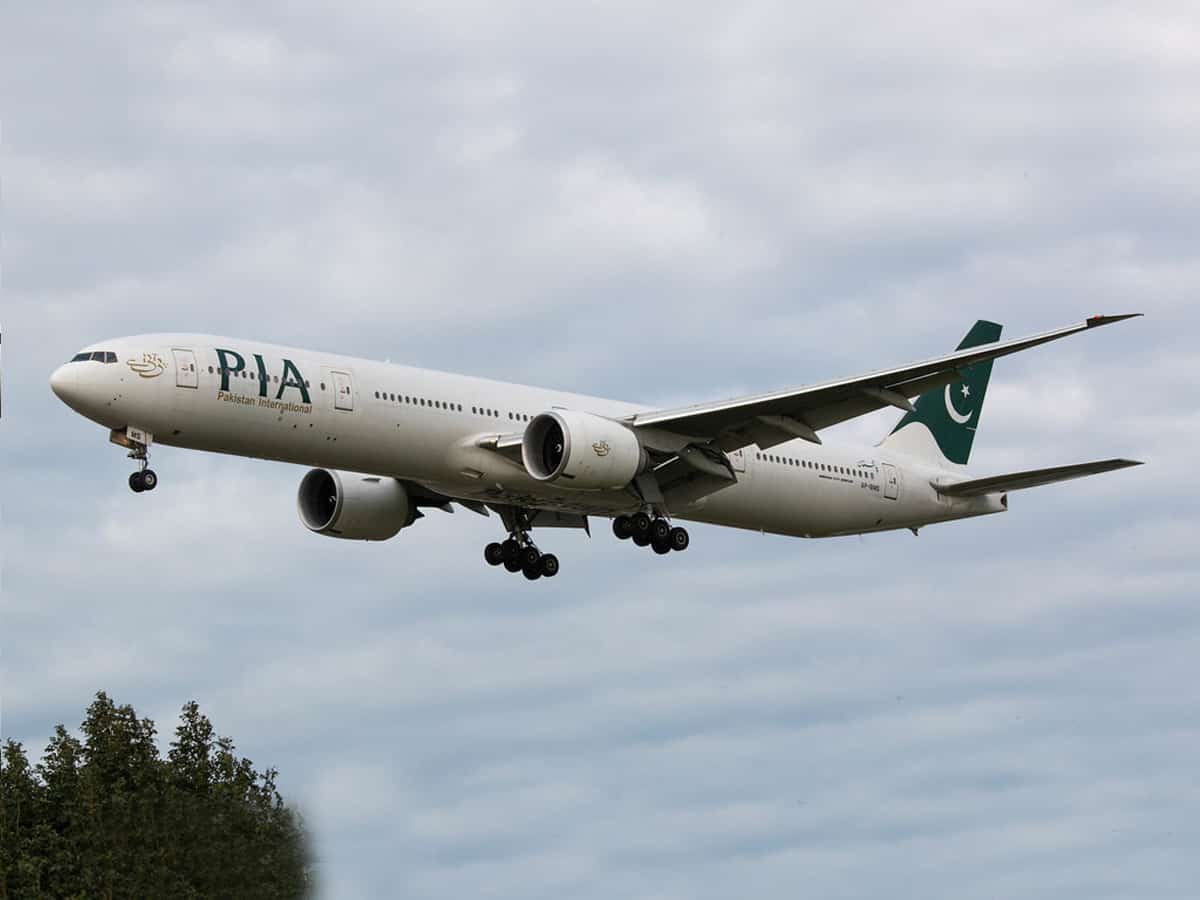 Pakistan's national flag carrier suspends flights to Kabul after Taliban threat