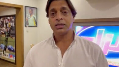 Shoaib Akhtar walks out of talk show after being 'insulted' on national TV
