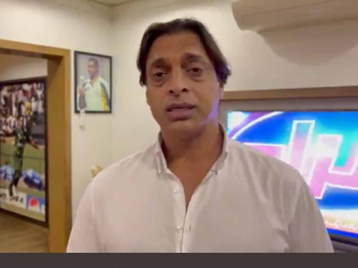 Shoaib Akhtar walks out of talk show after being 'insulted' on national TV