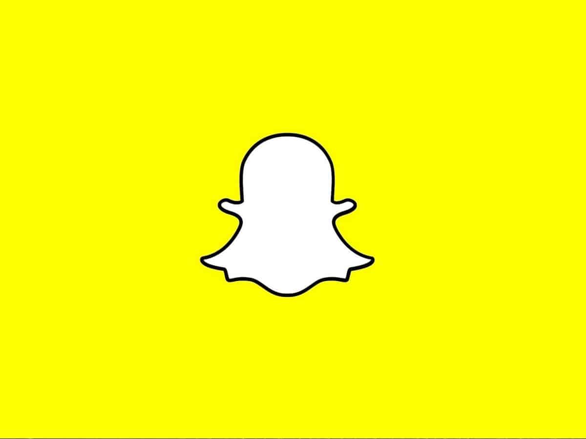 Snapchat's new lens aims to teach users American Sign Language
