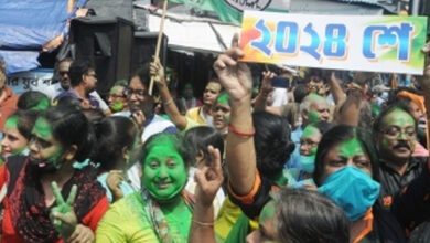 Trinamool celebrates despite EC's prohibitory order in Bengal
