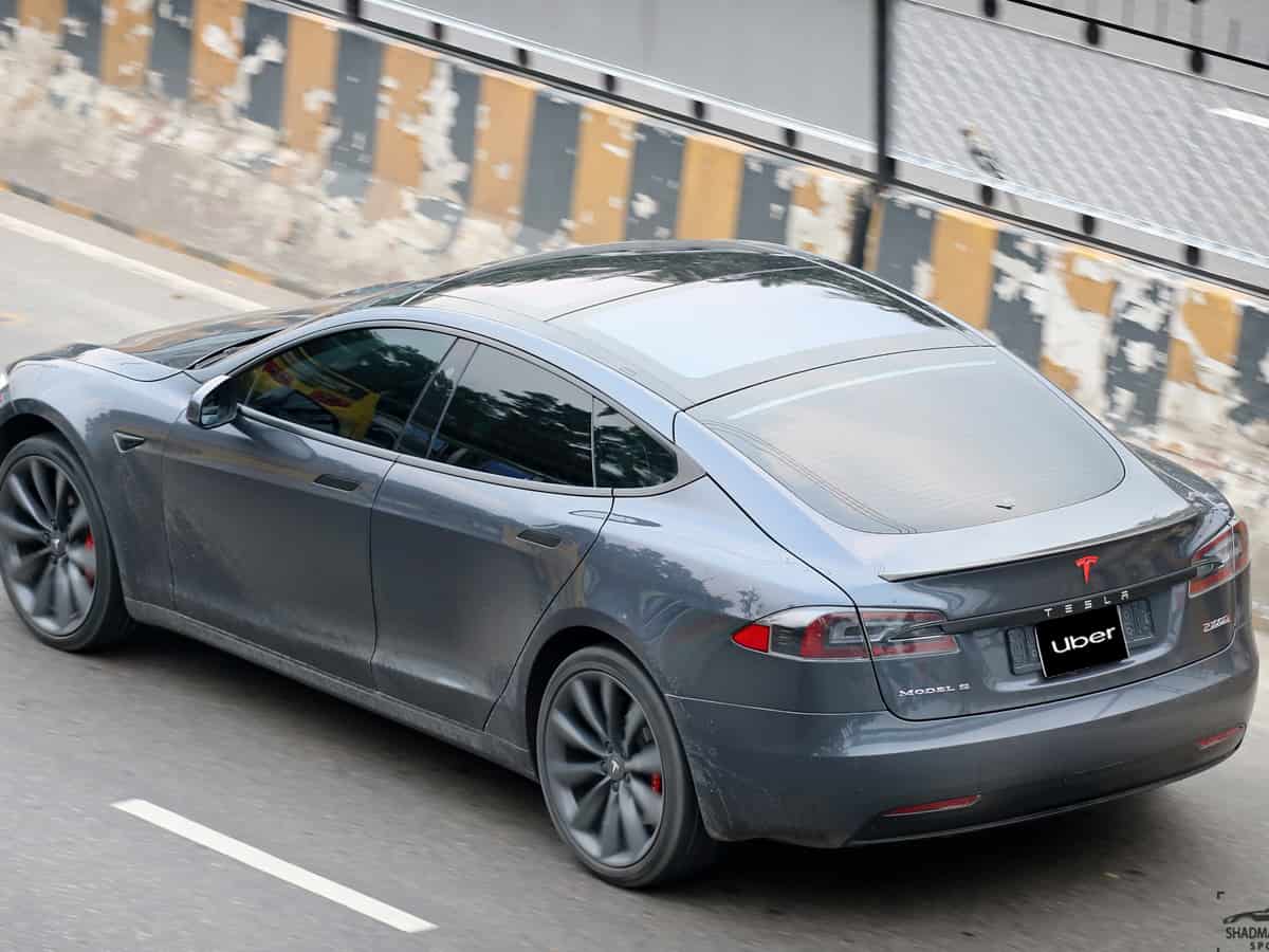 Uber aims for 50,000 Teslas on its platform by 2023