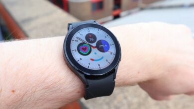 Galaxy Watch 4 update adds new watchfaces, better heart rate tracking