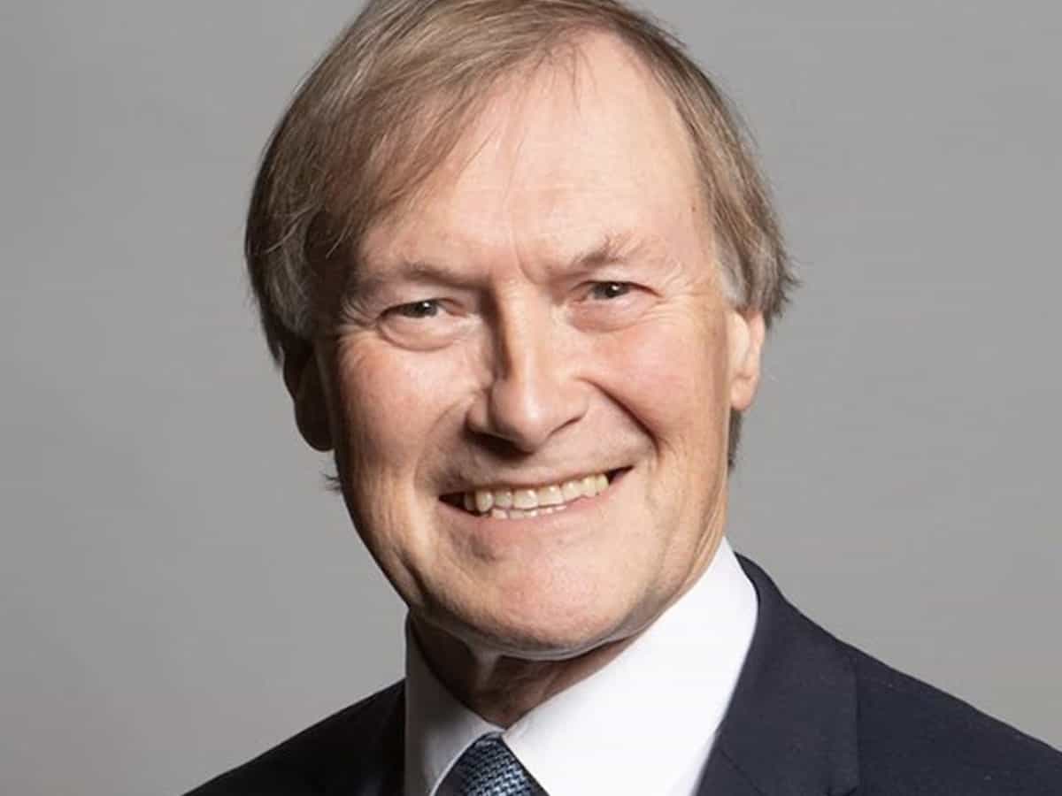 UK MP dies after being stabbed during constituency meeting