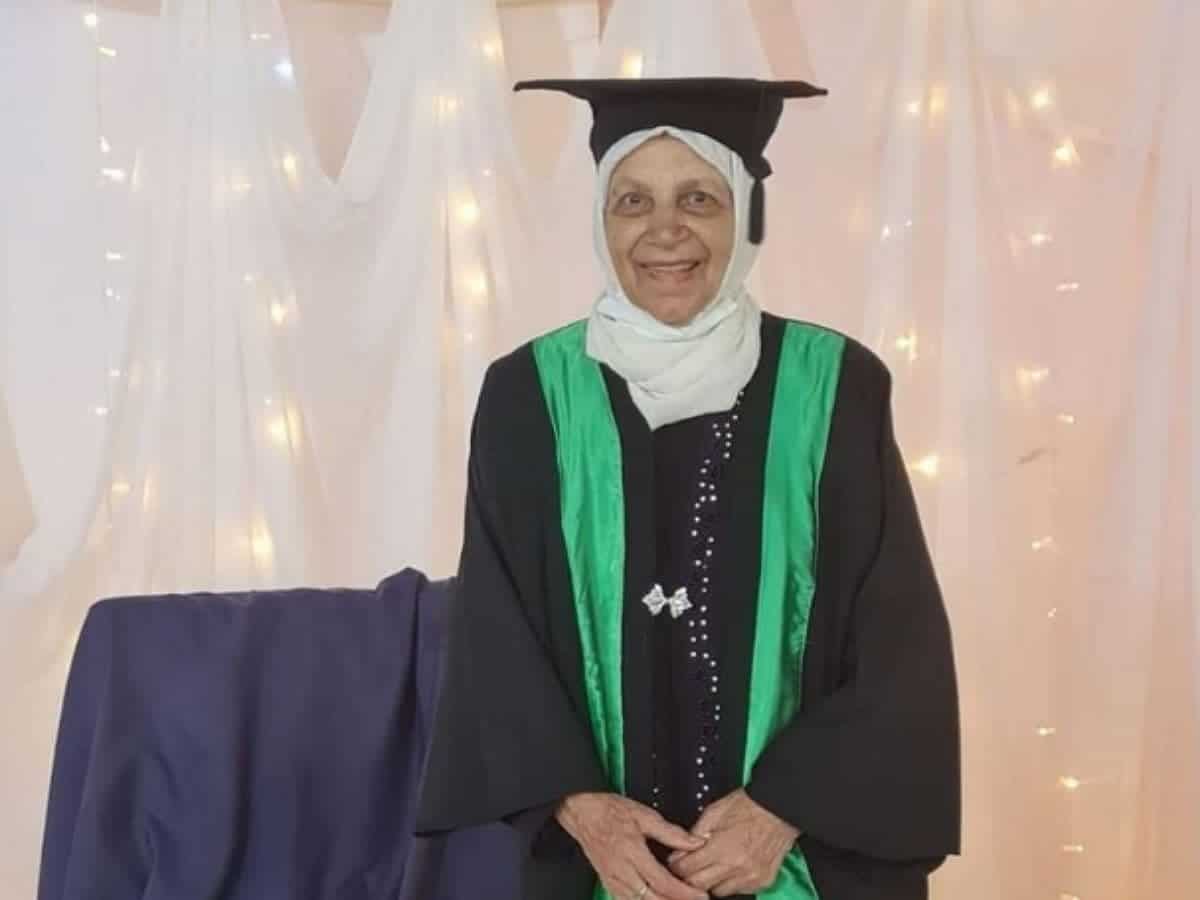 Age no bar 85-year-old Palestinian woman completes bachelor's