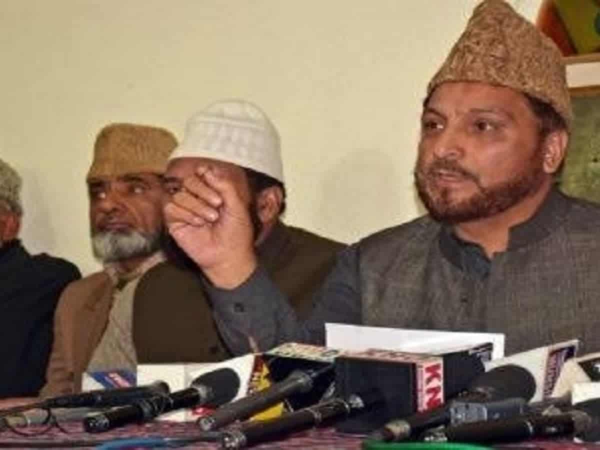 Kashmir's Grand Mufti Nasir ul Islam condemns killing of two teachers
