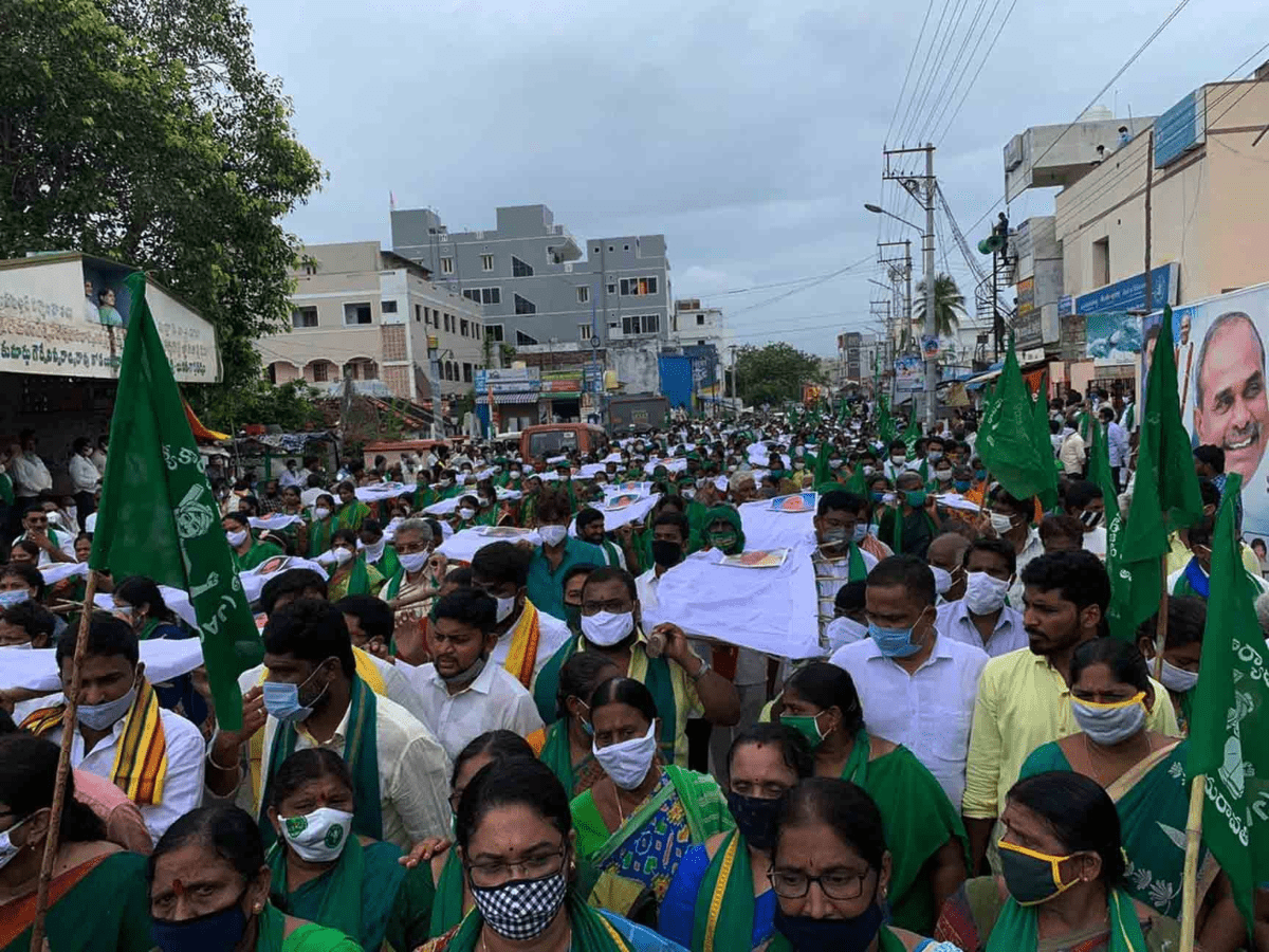 Farmers demand Amaravati as only state capital, continue protest