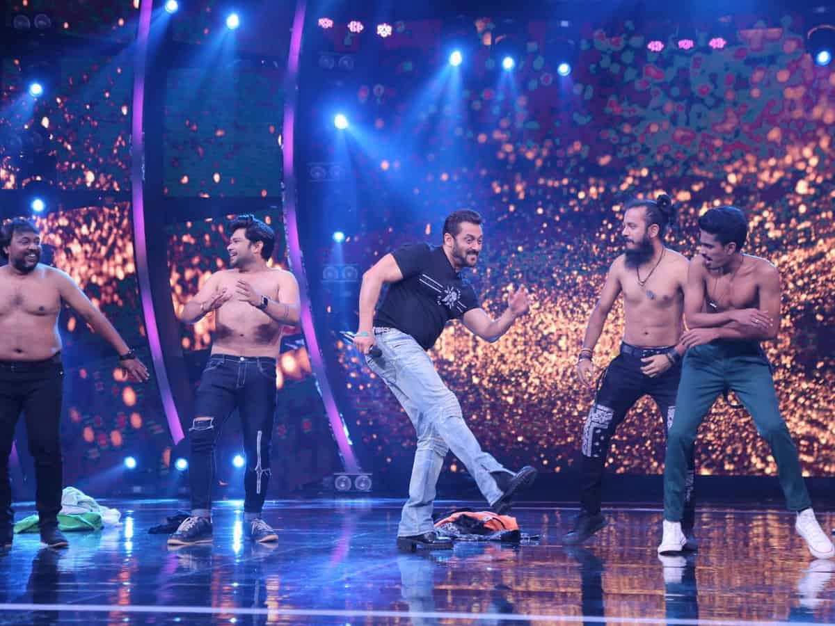 Salman reveals how the song 'Oh Oh Jane Jaana' was rejected for 6 years