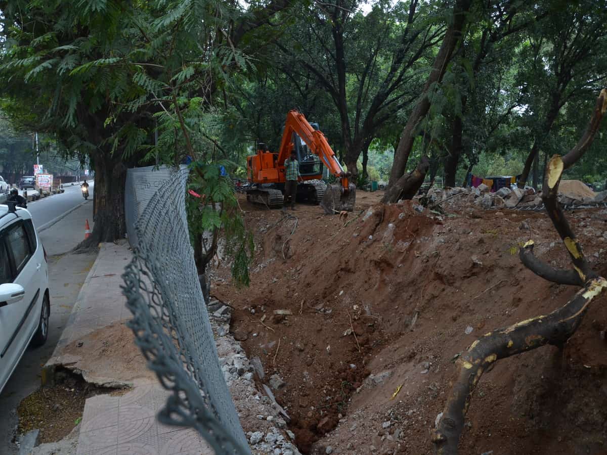 Road widening work underway at Indira park. (siasat.com)