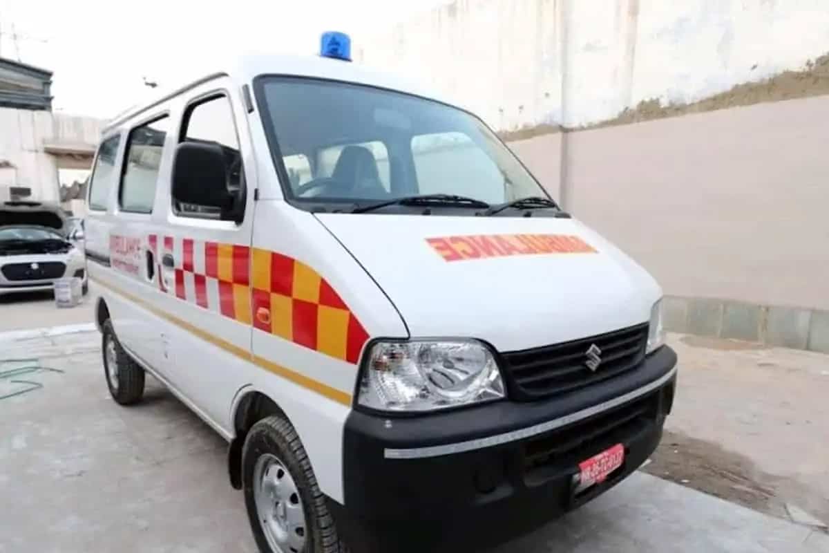 AP: Ambulance carrying patient catches fire in Prakasam district