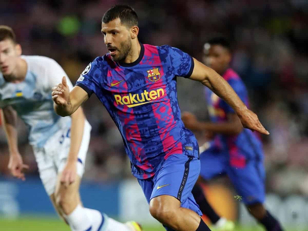 Sergio Agüero retires from football due to heart condition