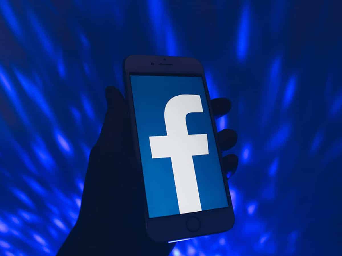 Facebook friend dupes UP woman of Rs 32 lakh