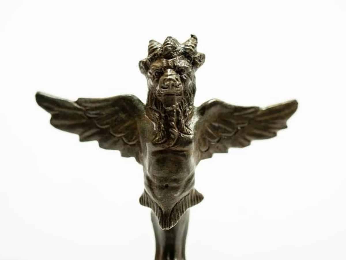 Statue of mythical creature from first century discovered in Sharjah