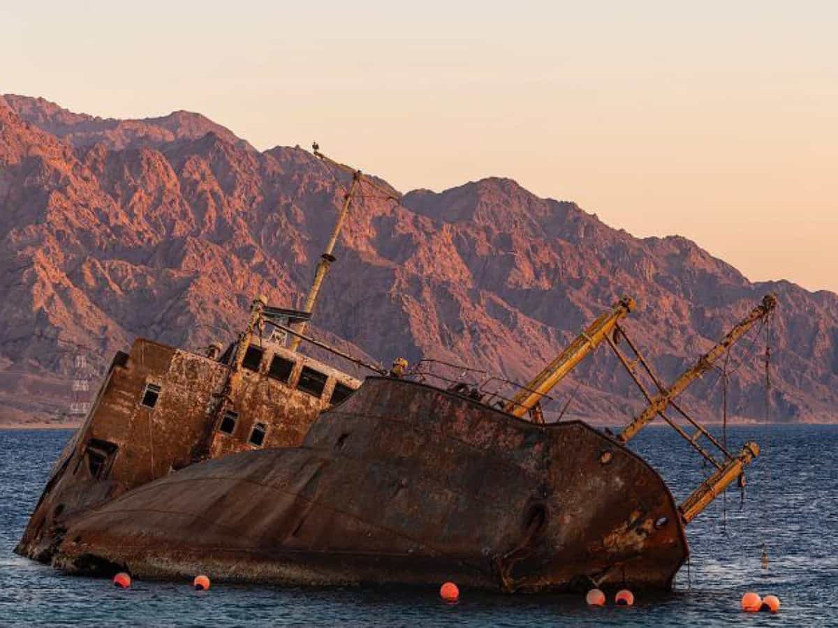 Saudi Arabia: 40-year-old cargo ship turn into a tourist attraction in Tabuk